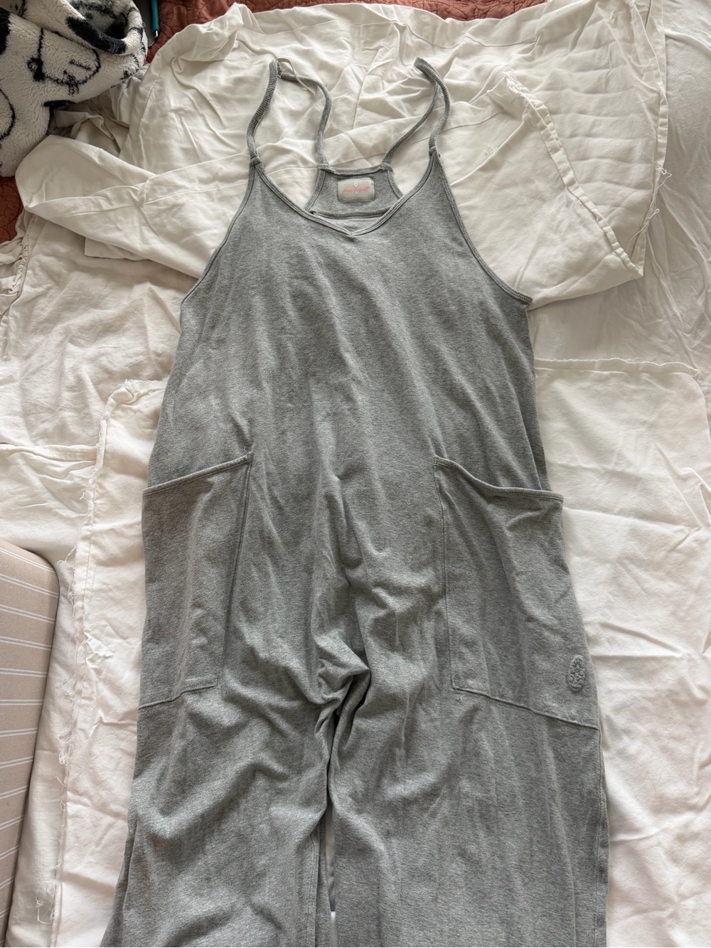 FREE PEOPLE MOVEMENT LIKE NEW Light Gray Sleeveless Jumpsuit with Front Pockets